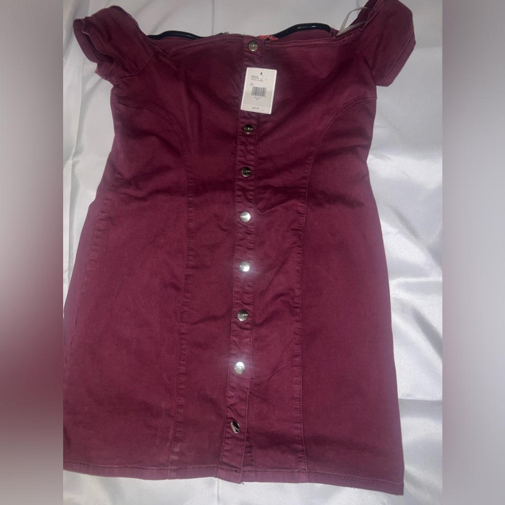 Guess off the shoulder mini dress size XL NEW WITH TAGS VINTAGE